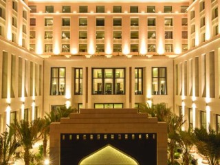Afbeelding bij Hormuz Grand Hotel